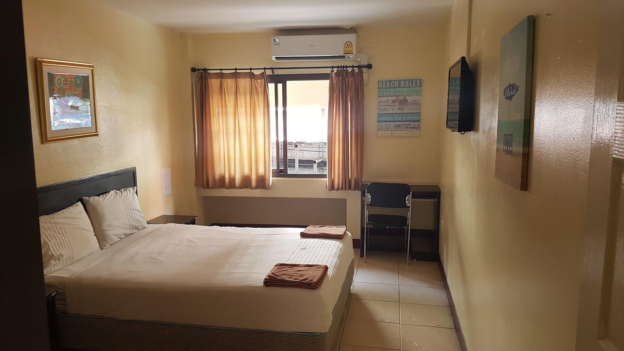 Sandman Hotel & Sports Bar Pattaya Extérieur photo